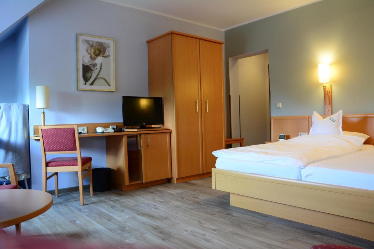 Hotel Restaurant "Zur Post" Holdorf Ngoại thất bức ảnh
