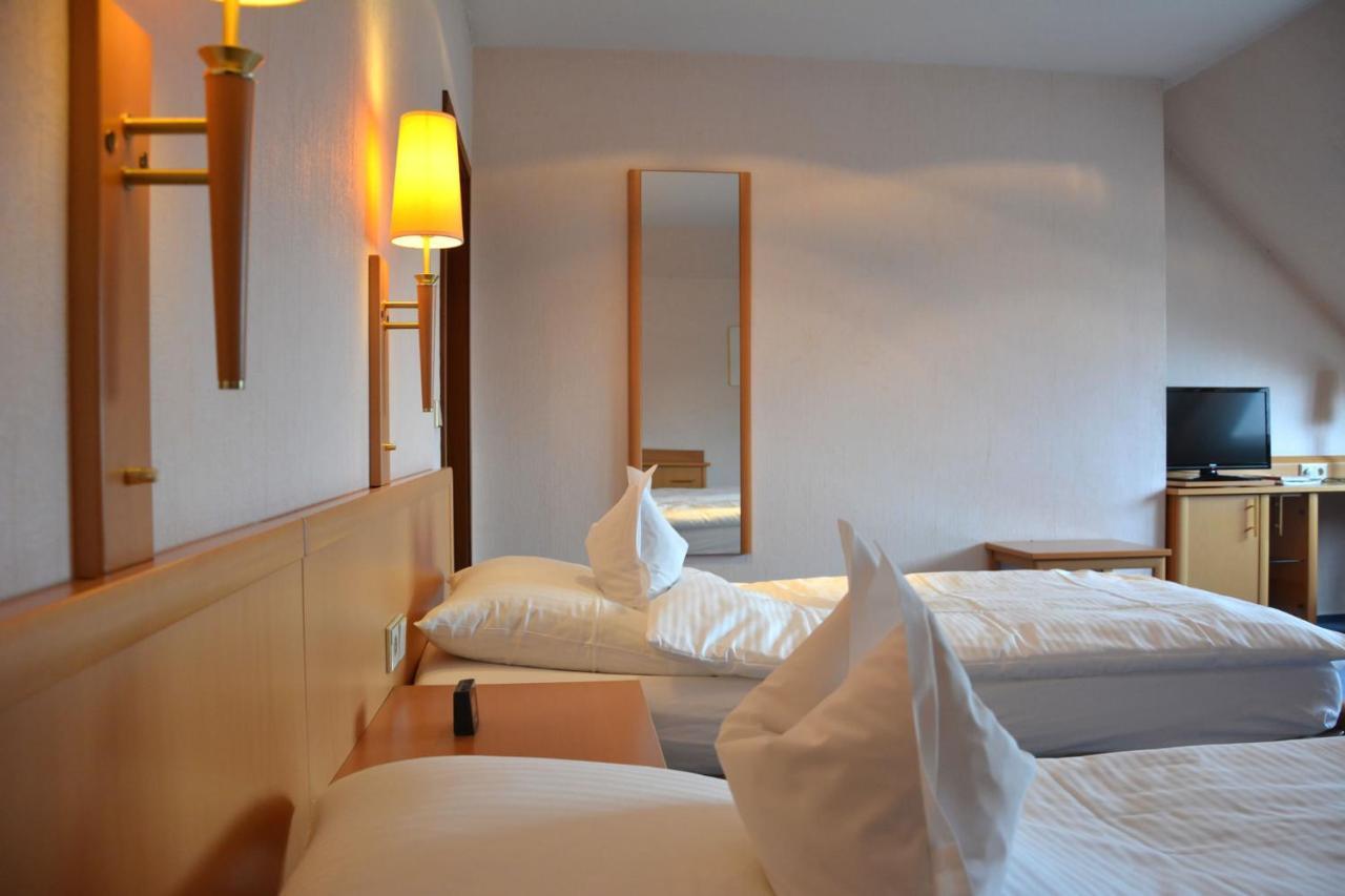 Hotel Restaurant "Zur Post" Holdorf Ngoại thất bức ảnh
